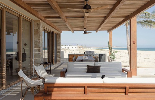 La Ribera Villa | Stunning New Beachfront Villa, staff available upon request