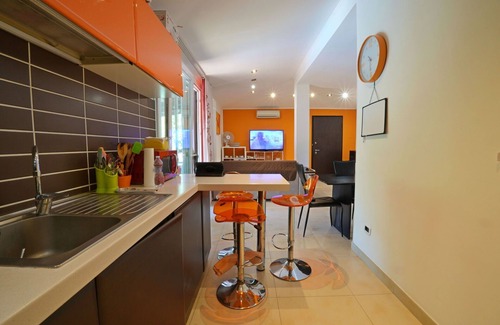 Ameglia Villa | Stunning private villa with private pool, WIFI, A/C, TV, veranda, pets allowed, close to La Spezia