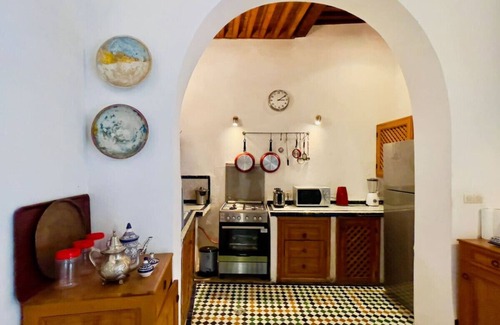 Dar Tazi House | Stunning Retreat in Fez Medina with Views & Pool