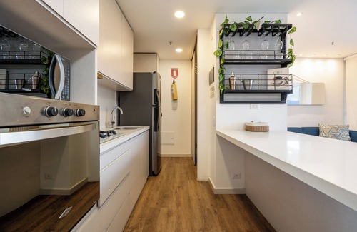 El Tesoro Apartment | - ¡ Stunning Skyline View of El Poblado ! -