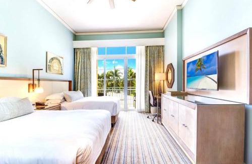 Key Biscayne House | Stunning Studio Apartment Located at the Ritz Carlton-Key Biscayne