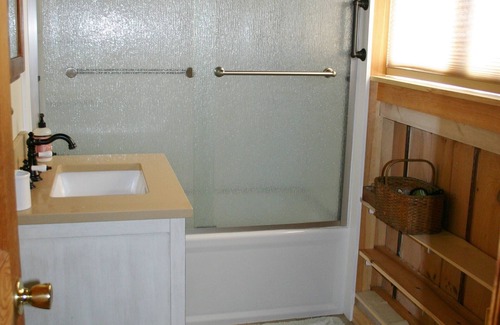 South Addison Cottage | Stunning sunset views from this adorable oceanfront cottage