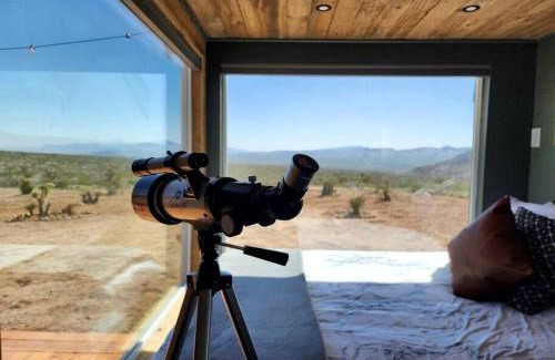 Meadview House | Stunning Tiny House with Picnic Space, Barbecue and Fire Pit in Meadview, Arizona