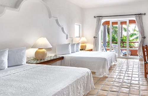 Almacen Resort | Stunning views of the Pacific Ocean!