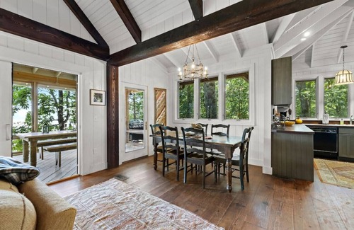 Clifftops House | Stunning Views, Clifftops Estate