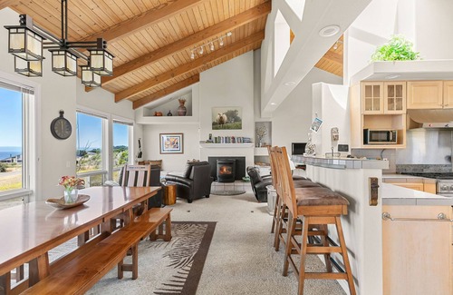 Sea Ranch House | Stunning views near beaches and bluff