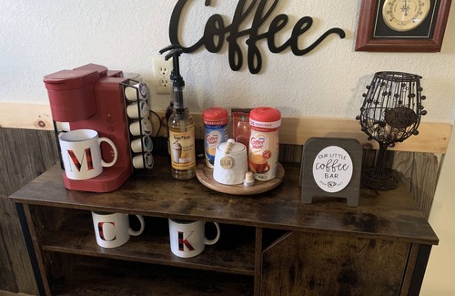 Meadview Cabin | Stunning Views! Rustic cabin facing the base of Grand Canyon West