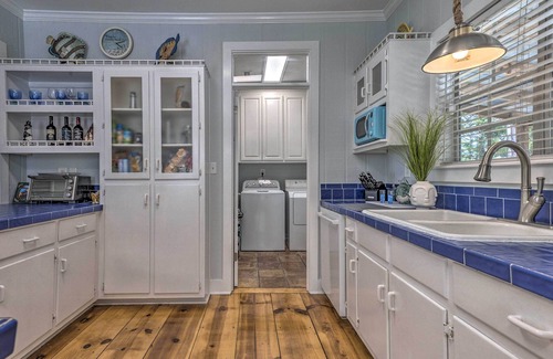 Dauphin Island House | Stunning Views & Waterfront Fun: Aloe Bay Home