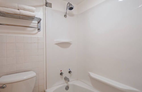 Sturgis Hotel | Sturgis Lodge and Suites