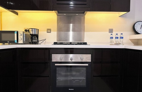 Downtown Dubai Apartment | Stylish 2BR in Business bay- 1004