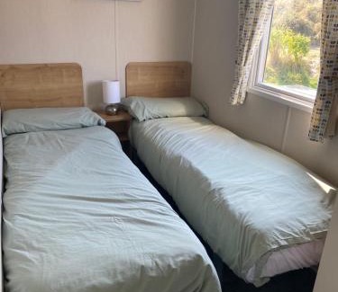 Walton on the Naze Other | Stylish 3 Bedroom caravan near the Beach