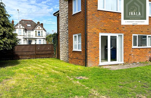 Sittingbourne House | Stylish 4 Bedroom Home30% Offbusiness and Contractor Hotspotfree Parking+wifi