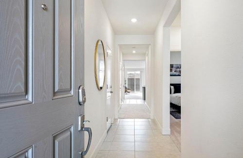 Sparks House | Stylish 4BR Home Nr Golden Eagle Sports Complex