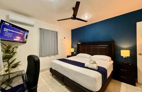 Colonia Campestre House | Stylish Apt for 5 Pool & Private Garden