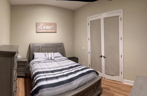 Fairfield Apartment | Stylish apt