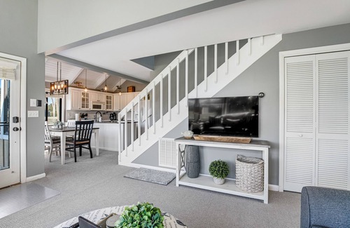 Sealoft Villas Villa | Stylish beach villa with three decks, and golf course views