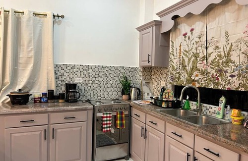 Demerara-Mahaica Apartment | Stylish Comfort and Quiet Convenience –Herstelling, East Bank