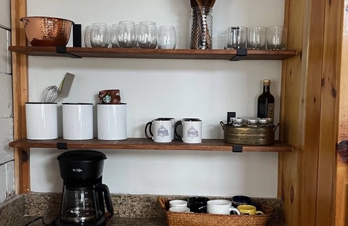 Wardsboro Cabin | Stylish, cozy log cabin between Mt. Snow & Stratton