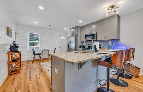 Decatur House | Stylish Duplex Near East Lake Golf Course (Unit A)