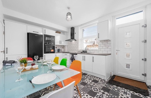 Rawtenstall House | Stylish Four Bedroom Home: Lancashire