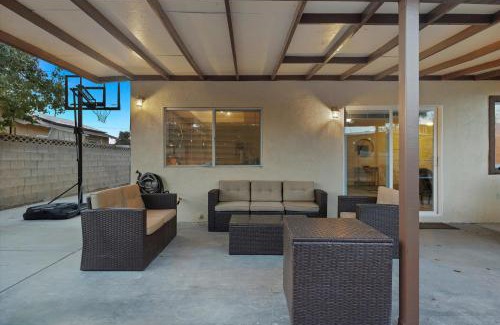 Paradise House | Stylish home with pool and spa