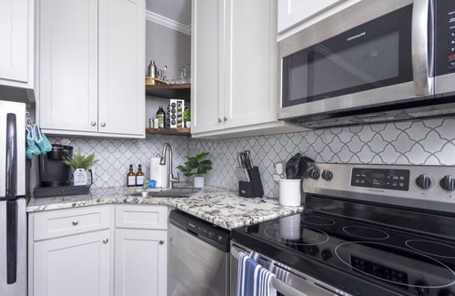 Downtown Little Rock House | Stylish Little Rock Downtown Escape | Sleeps 7