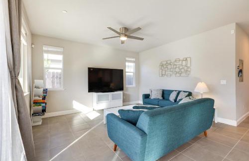 Lodi House | Stylish Lodi Wine Country Retreat with Private Patio