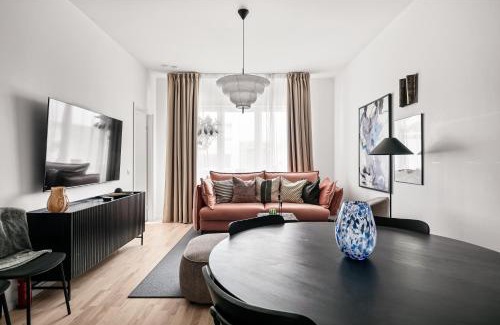 Liljeholmen - Hagersten Apartment | Stylish Luxe home by the water