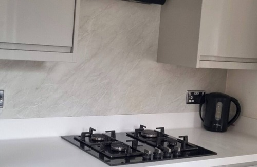 Pollokshaws House | Stylish, Modern 3 Bedroom House, Free Parking