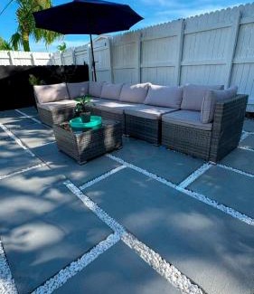 Highland Garden House | Stylish Pool Home