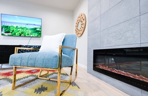 South San Jose House | Stylish, quiet 4B2B, with AC|garage|backyard