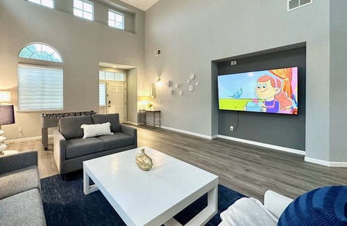 Tracy House | Stylish Spacious Newly 5B4b Home Central Tracy