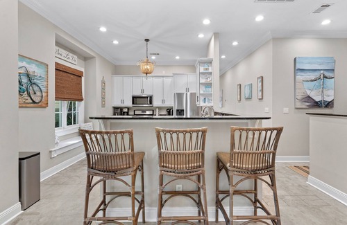 Miramar Beach House | Stylish Stay Private Beach Poolside Bliss