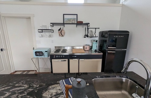 Pickens Apartment | Stylish Studio Loft Apartment with cool mid-century vibes