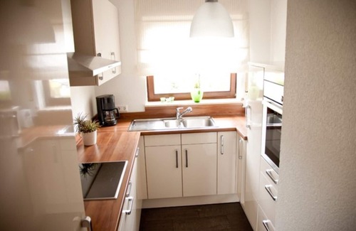 Fischbach Apartment | Stylishly furnished apartment with sunny balcony near the lake