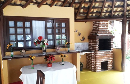 Ponte Branca Apartment | Suíte aconchegante dentro de uma pousada em Paraty