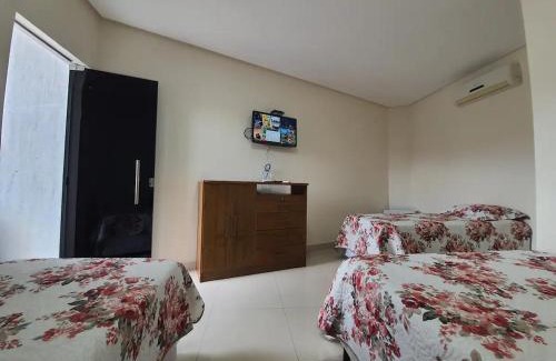 Nossa Senhora de Fatima House | Suíte para 5 Pessoas com Ar e Próxima ao Centro