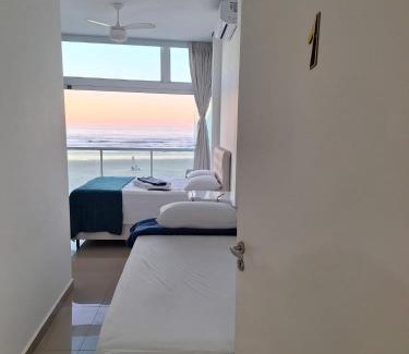 Centro Hotel | Suítes Pitangueiras - POUSADA FRENTE MAR