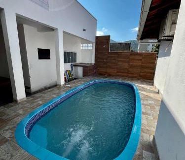 Praia da Armacao do Itapocoroi House | SUA CASA DE FÉRIAS 5 MINUTOS a pé do BETO CARRERO!