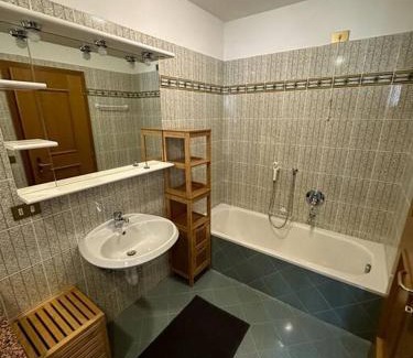 Ziano di Fiemme Apartment | Suan Hut