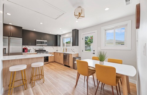 Des Plaines House | Suburban Fab Part Deux