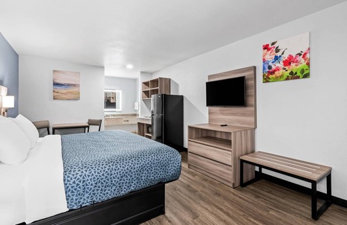 Harvey Hotel | Suburban Studios Harvey - New Orleans