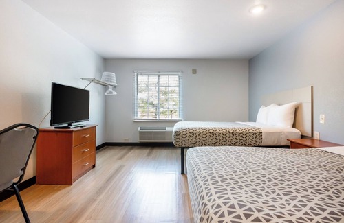 Huntsville Hotel | Suburban Studios Huntsville University Area