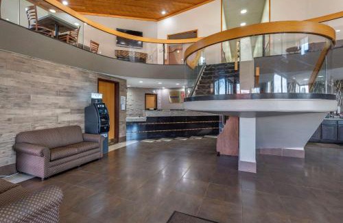 Lafayette Hotel | Suburban Studios Lafayette