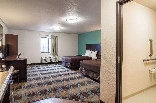 Monaca Hotel | Suburban Studios Monaca - Pittsburgh