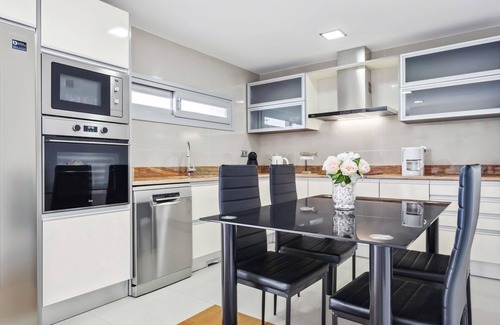 Santo Antonio Ski Chalet | Suburban Views by Madeira Sun Travel