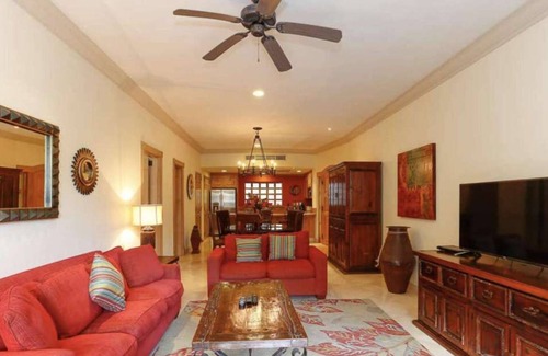 Marina House | Suenos De Cabo by AvantStay | Ocean Front Resort w/ Pool In Cabo San Lucas!