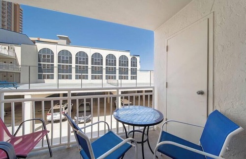 Orange Beach Apartment | Sugar Beach 110 - Bargain Bliss Studio