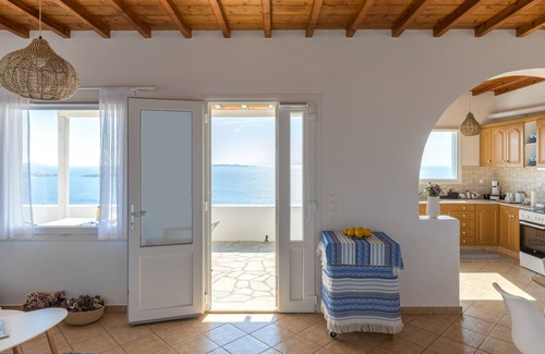 Mykonos Town Hotel | Sugar Blue