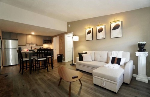 Columbus Apartment | Suite - 10 min to Ft Moore